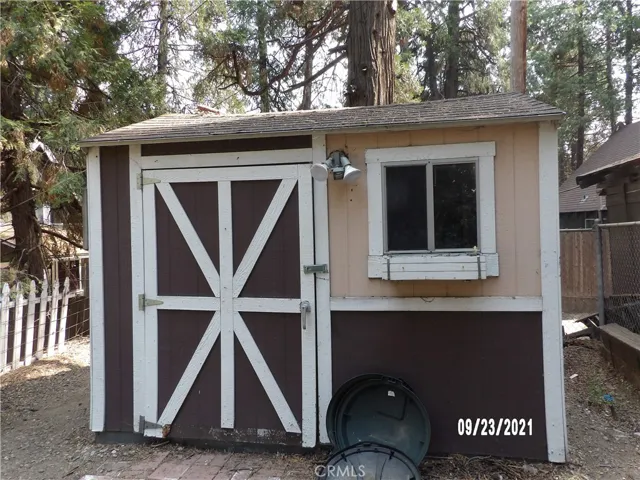 STORAGE SHED
