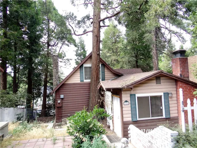 FRONT YARD OF HOME