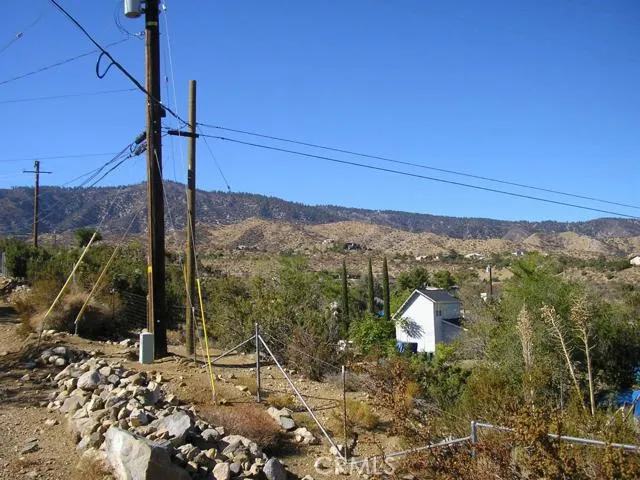 1401 Valley View Road, Pinon Hills, California 92372