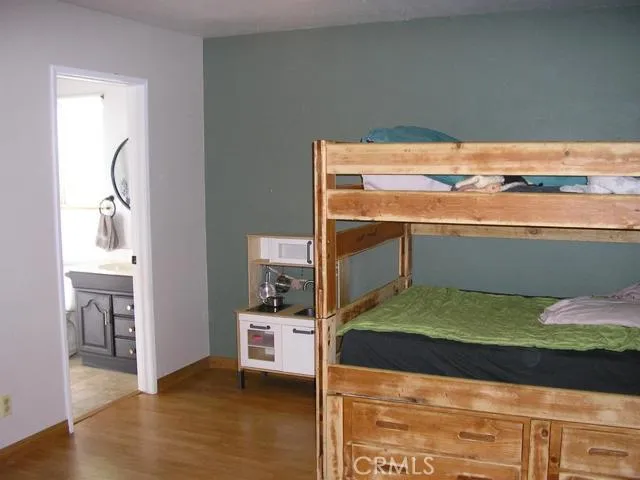 1401 Valley View Road, Pinon Hills, California 92372