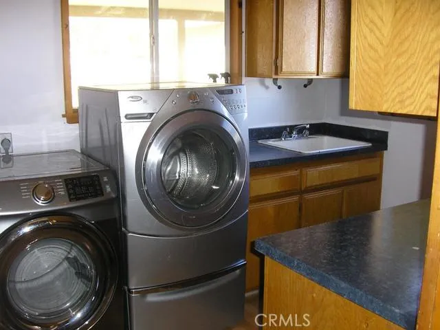 1401 Valley View Road, Pinon Hills, California 92372
