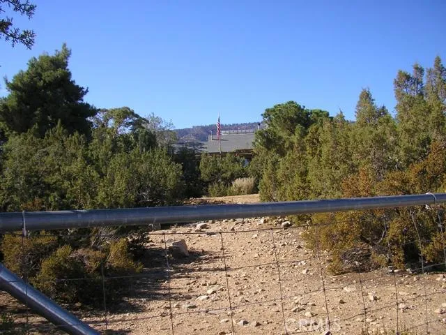 1401 Valley View Road, Pinon Hills, California 92372