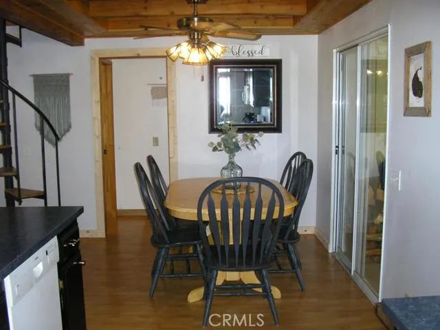 1401 Valley View Road, Pinon Hills, California 92372