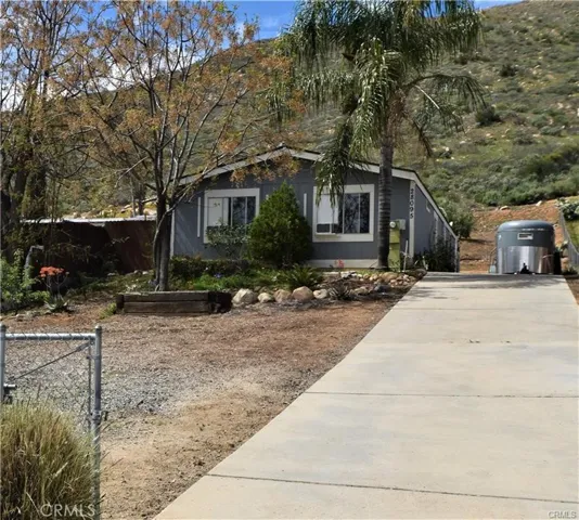 28095 Lindell Road, Lake Elsinore, California 92532