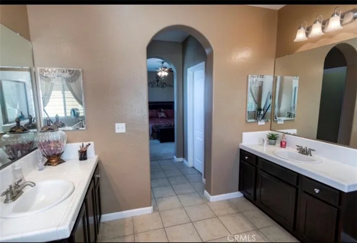 4386 W Artemisa Drive, Fresno, California 93722