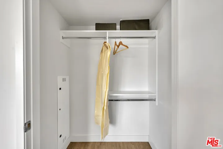 2801 Sunset Place 345, Los Angeles, California 90005