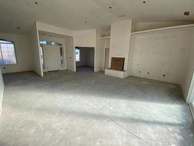 16910 Sycamore Ln. Road, Apple Valley, California 92307
