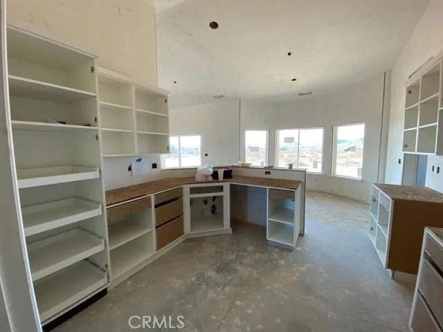 16910 Sycamore Ln. Road, Apple Valley, California 92307