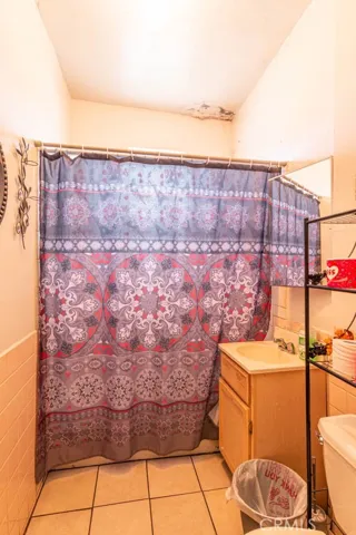 1475 E 56th Street, Los Angeles, California 90011