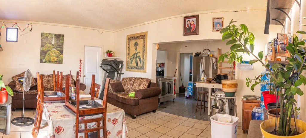 1475 E 56th Street, Los Angeles, California 90011