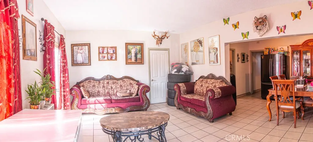 1475 E 56th Street, Los Angeles, California 90011