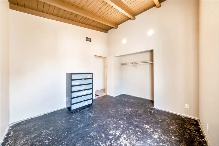 9345 Warbler Avenue, Fountain Valley, California 92708
