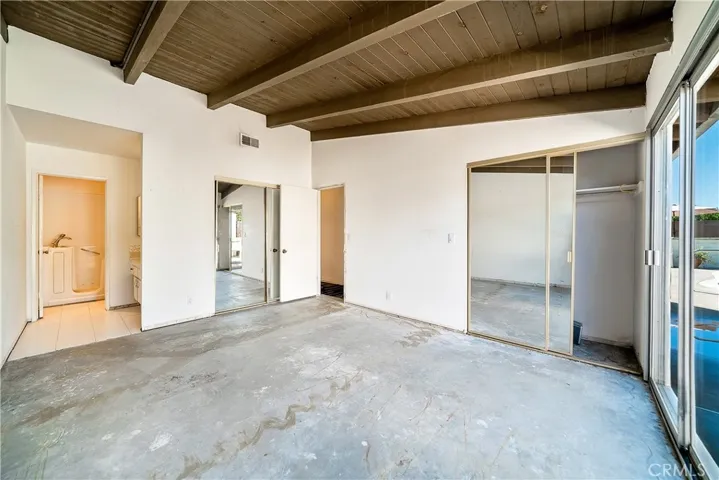 9345 Warbler Avenue, Fountain Valley, California 92708
