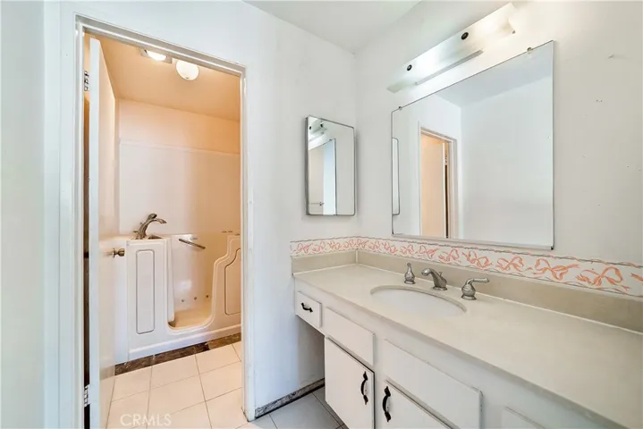 9345 Warbler Avenue, Fountain Valley, California 92708