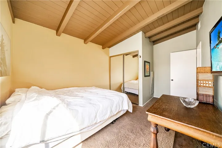 9345 Warbler Avenue, Fountain Valley, California 92708