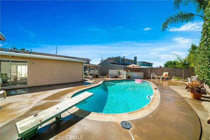 9345 Warbler Avenue, Fountain Valley, California 92708