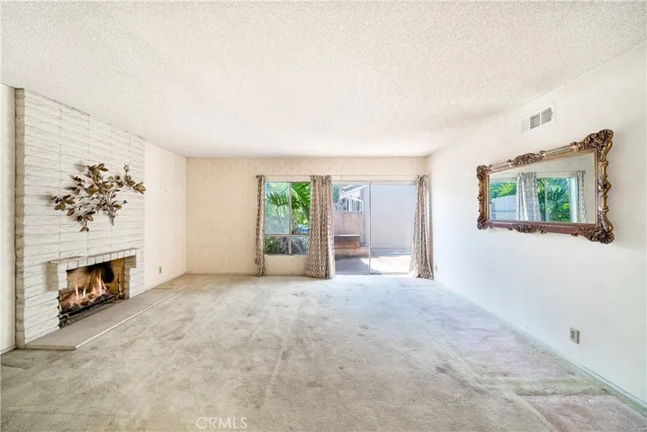 9345 Warbler Avenue, Fountain Valley, California 92708