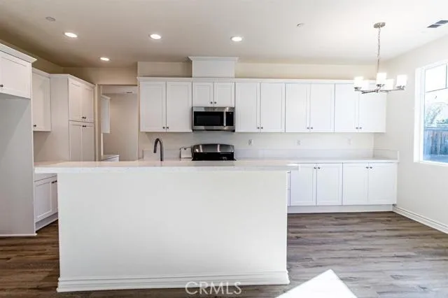 11576 Beachcomber Lane, Victorville, California 92392