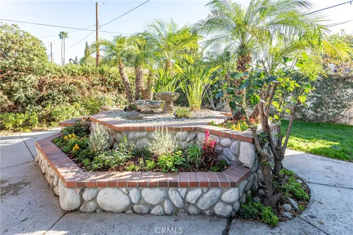 1330 N Fairview Street, Burbank, California 91505