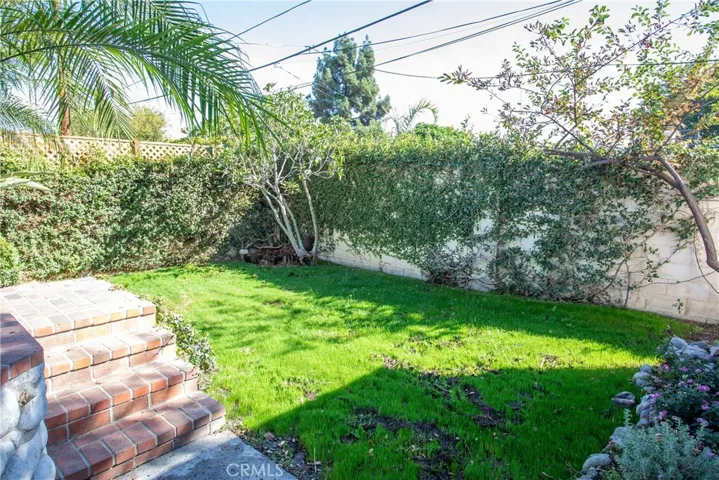 1330 N Fairview Street, Burbank, California 91505