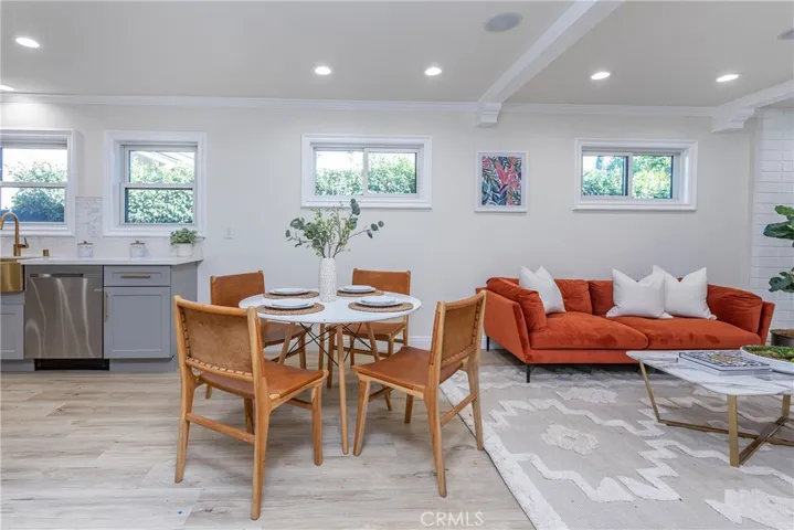 1330 N Fairview Street, Burbank, California 91505