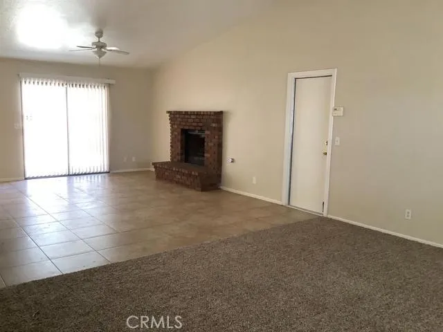 15518 Via Cartagena Street, Hesperia, California 92345