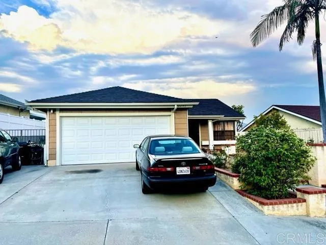 2245 Montcliff Road, San Diego, California 92139