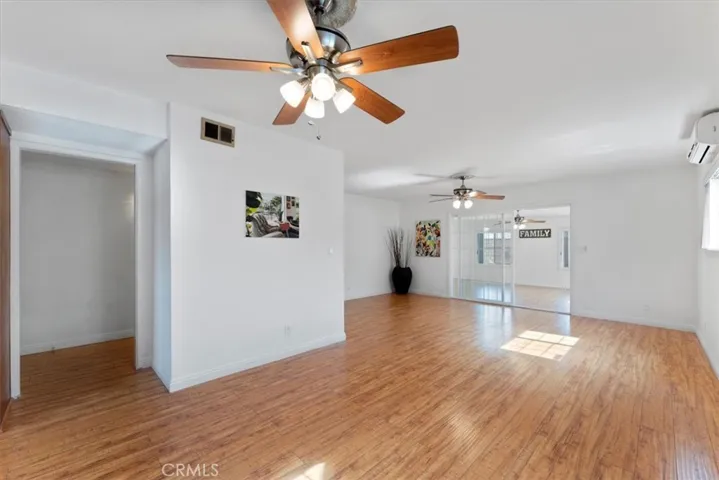 20602 Roseton Avenue, Lakewood, California 90715