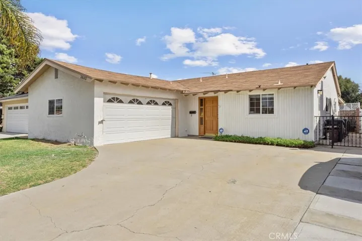 20602 Roseton Avenue, Lakewood, California 90715