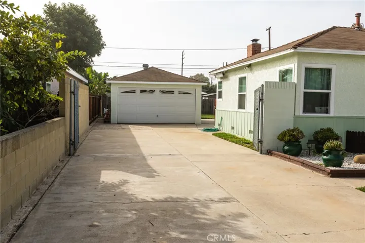 1340 E Washington Street, Long Beach, California 90805
