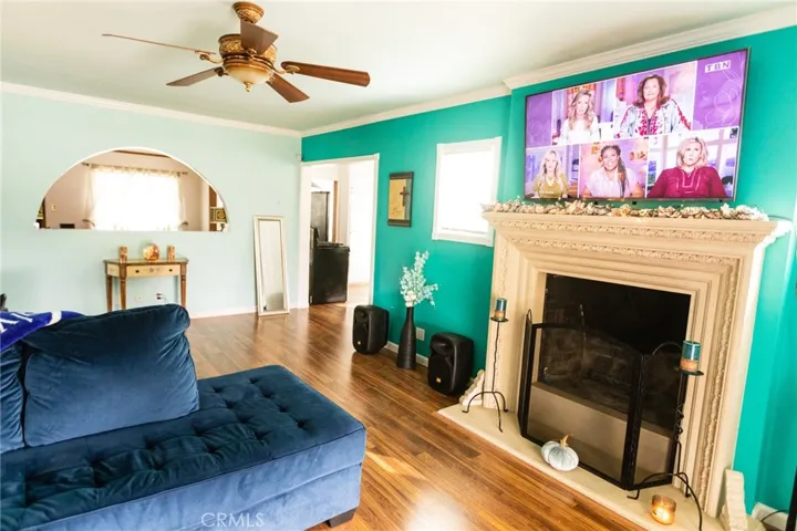 1340 E Washington Street, Long Beach, California 90805