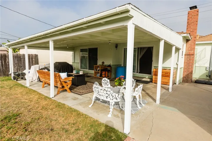1340 E Washington Street, Long Beach, California 90805
