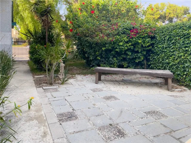 10688 La Tehama Circle, Fountain Valley, California 92708