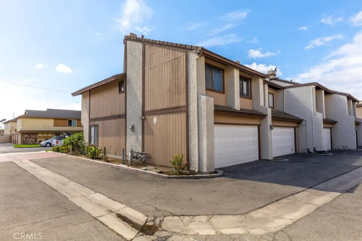 8055 Larson Avenue B, Garden Grove, California 92844