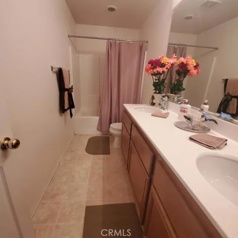 13727 Andean Court, Victorville, California 92394