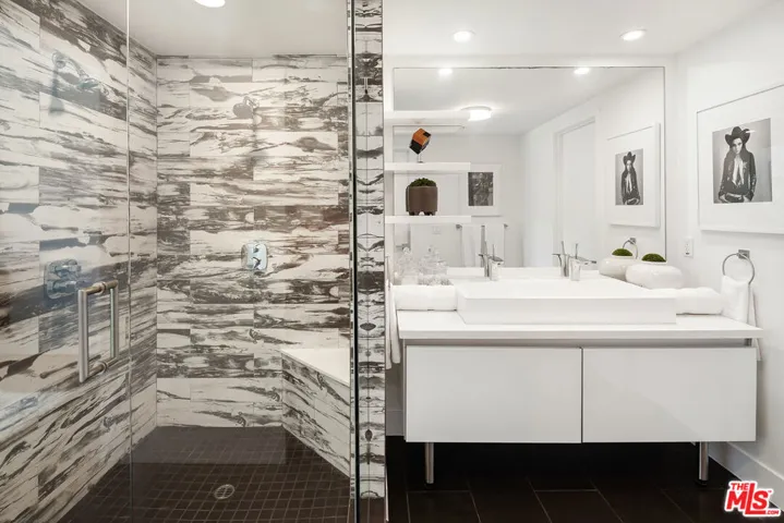 4141 Duquesne Avenue 5, Culver City, California 90232