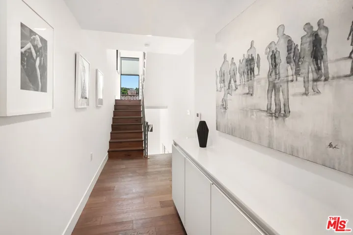 4141 Duquesne Avenue 5, Culver City, California 90232