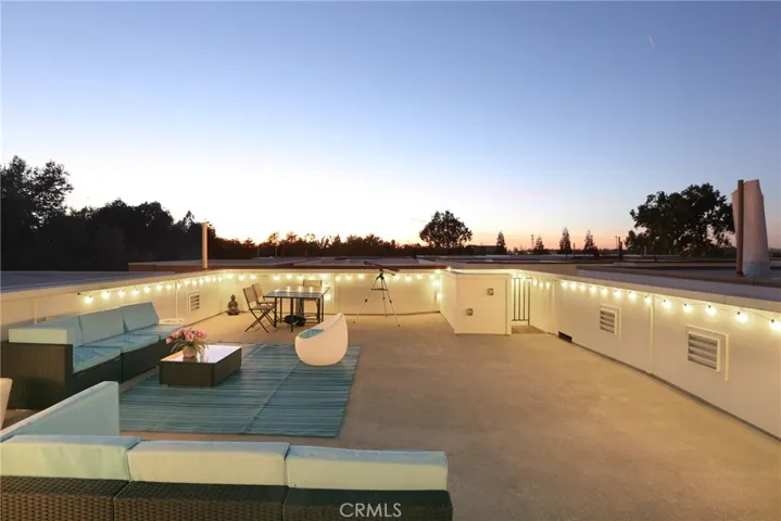 329 Caramel Lane, Sacramento, California 95814