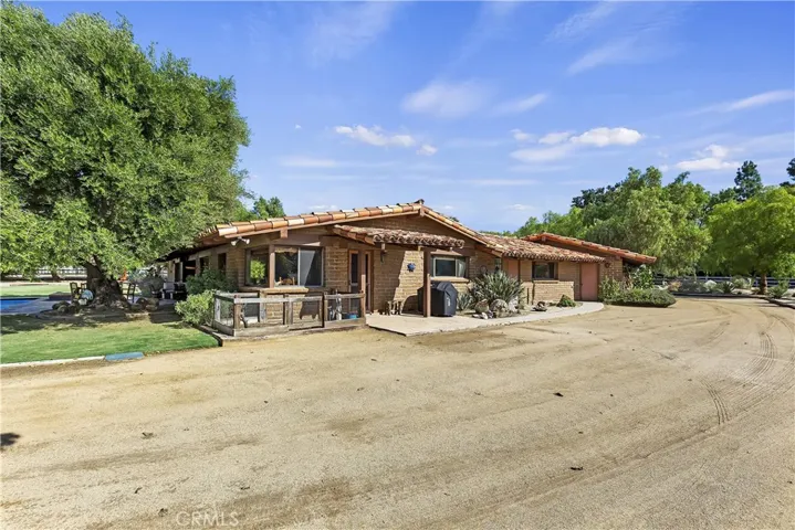 30105 Cabrillo Avenue, Temecula, California 92592