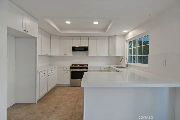 15 Southampton, Irvine, California 92620