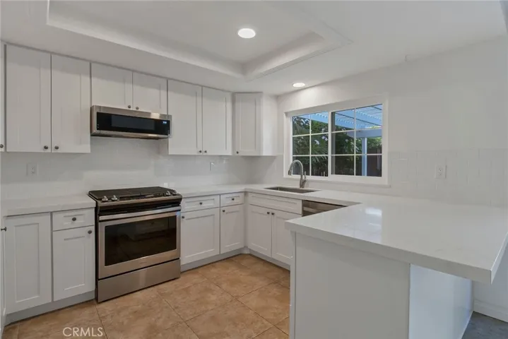 15 Southampton, Irvine, California 92620