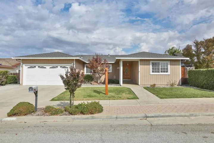 , Hollister, California 95023