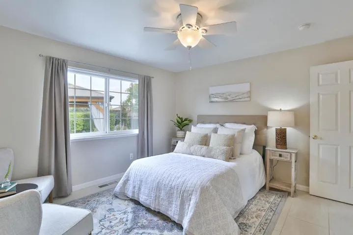 , Hollister, California 95023