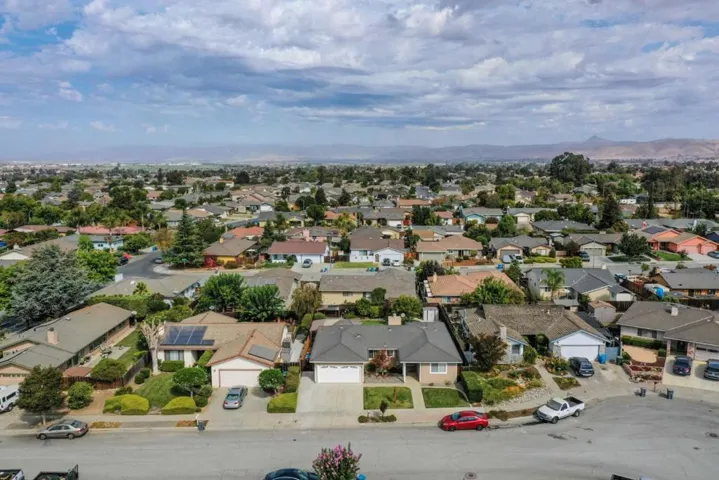 , Hollister, California 95023