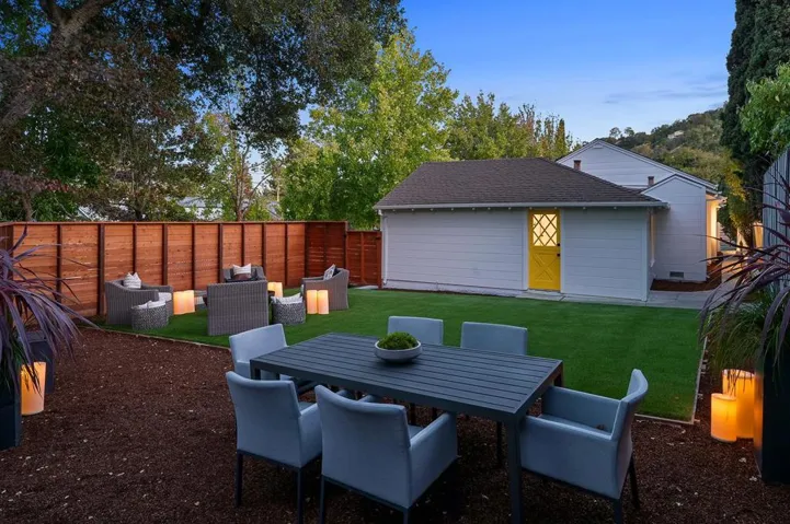 , San Carlos, California 94070