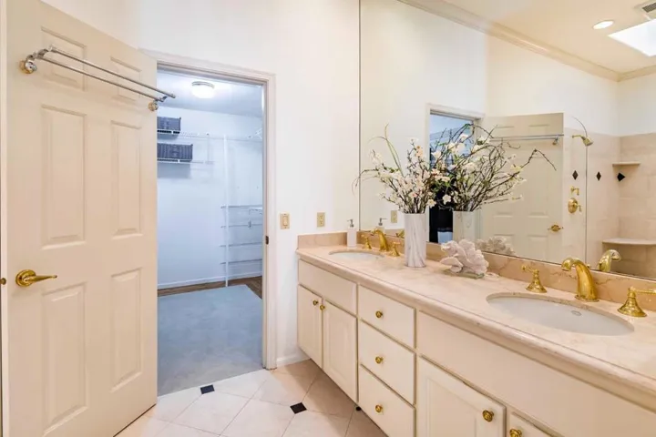 , Redwood City, California 94061