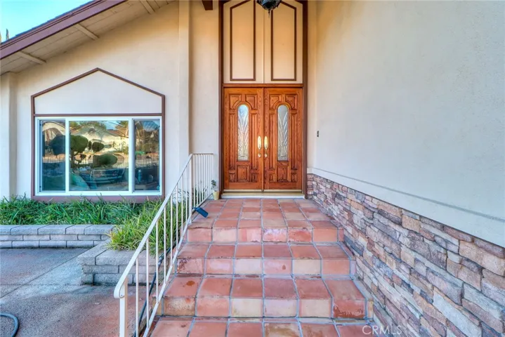 1106 Via Esperanza, San Dimas, California 91773