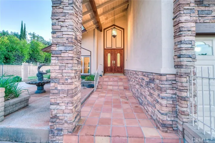 1106 Via Esperanza, San Dimas, California 91773