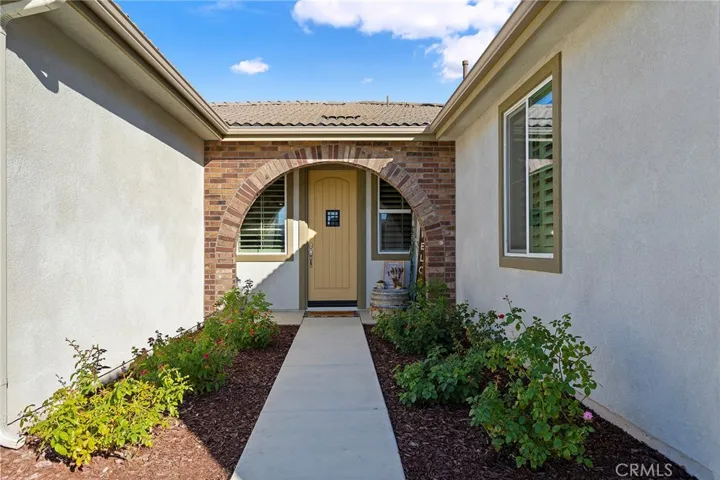 33841 Edge Lane, Temecula, California 92592