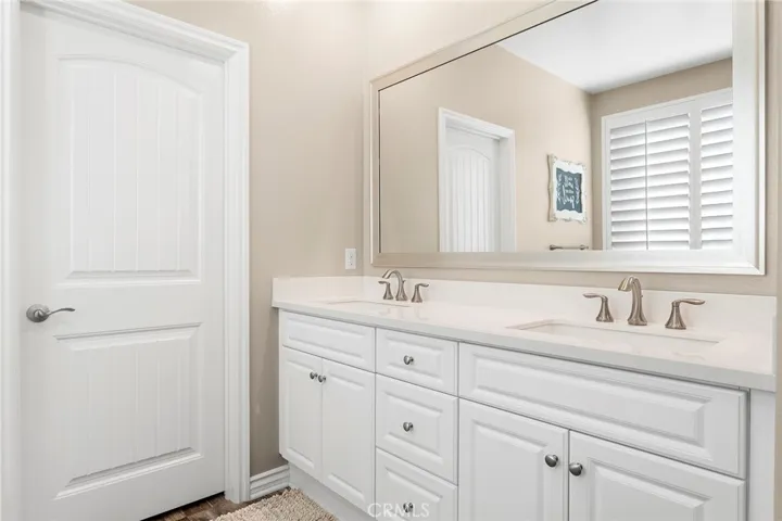 33841 Edge Lane, Temecula, California 92592